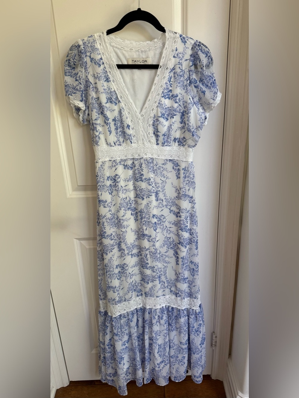 Taylor White and Blue Floral V-Neck Tiered Maxi Dress
